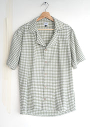 The gingham shirt - M