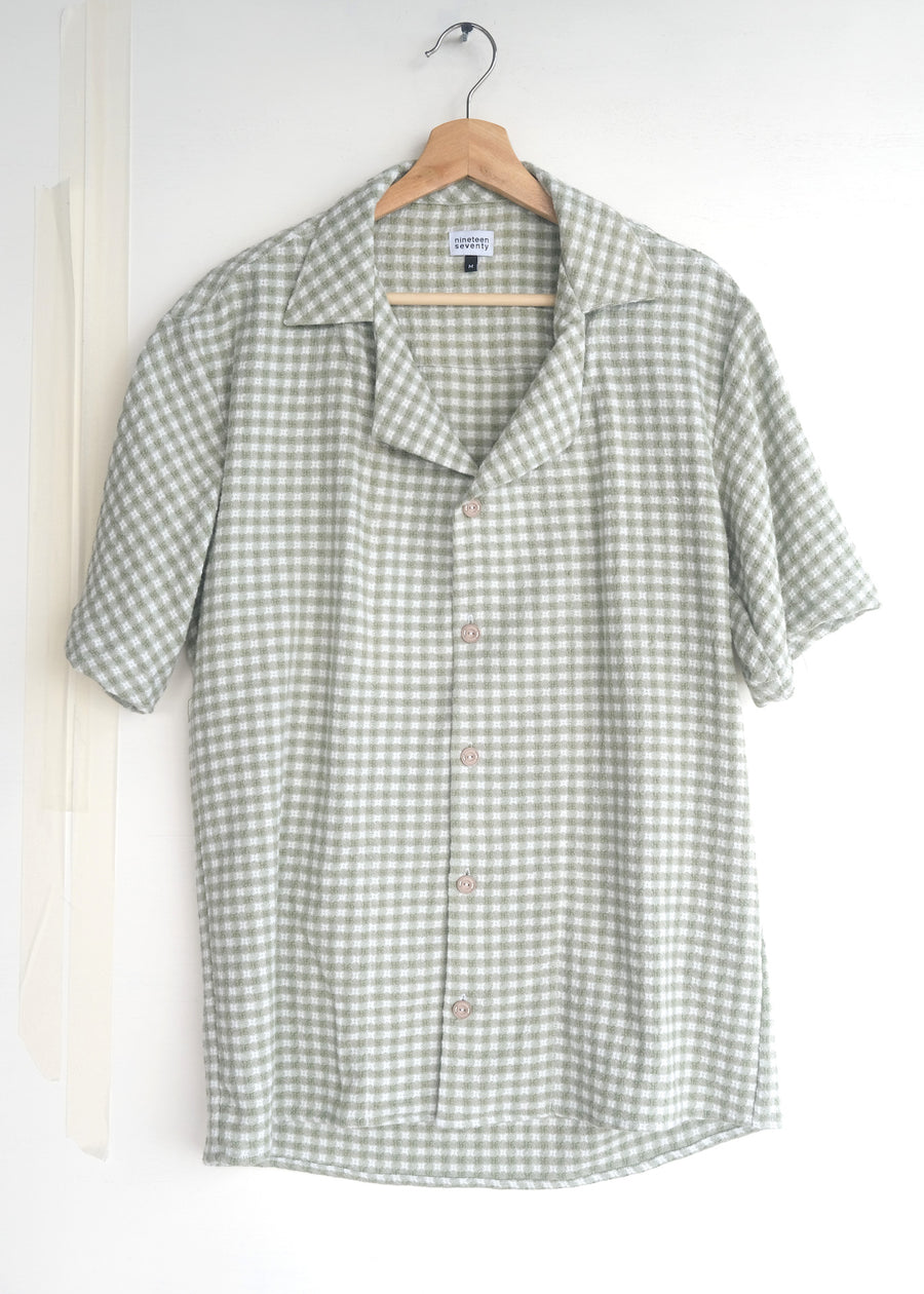 The gingham shirt - M