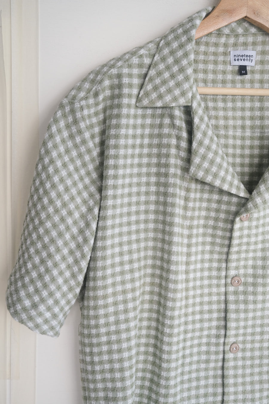 The gingham shirt - M