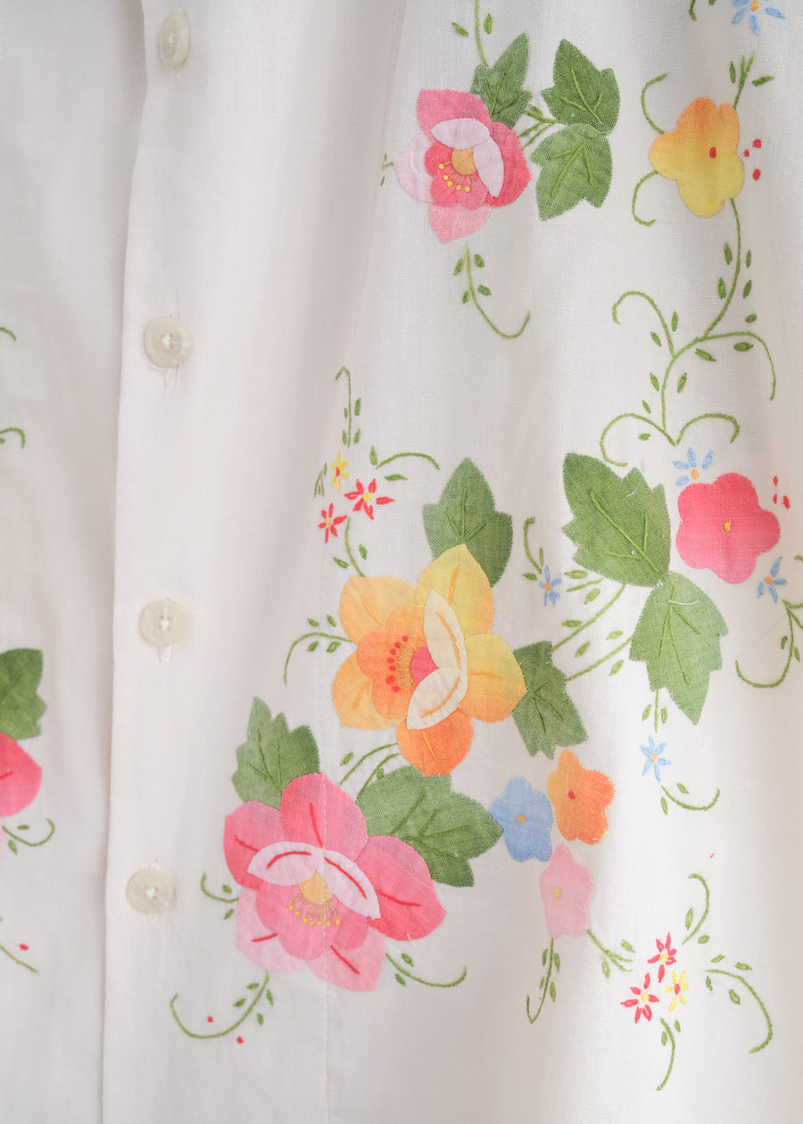 The Floral Appliqué Shirt - M