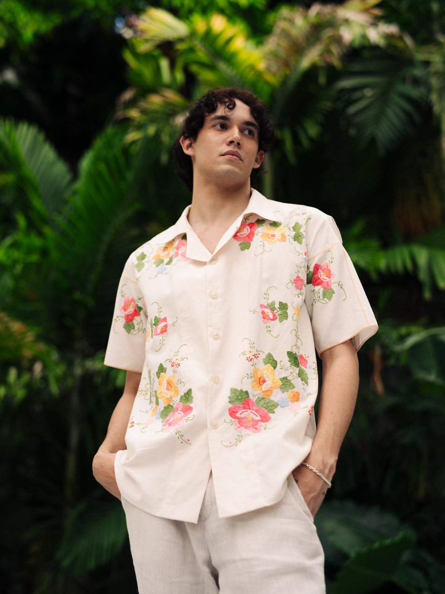 The Floral Appliqué Shirt - M