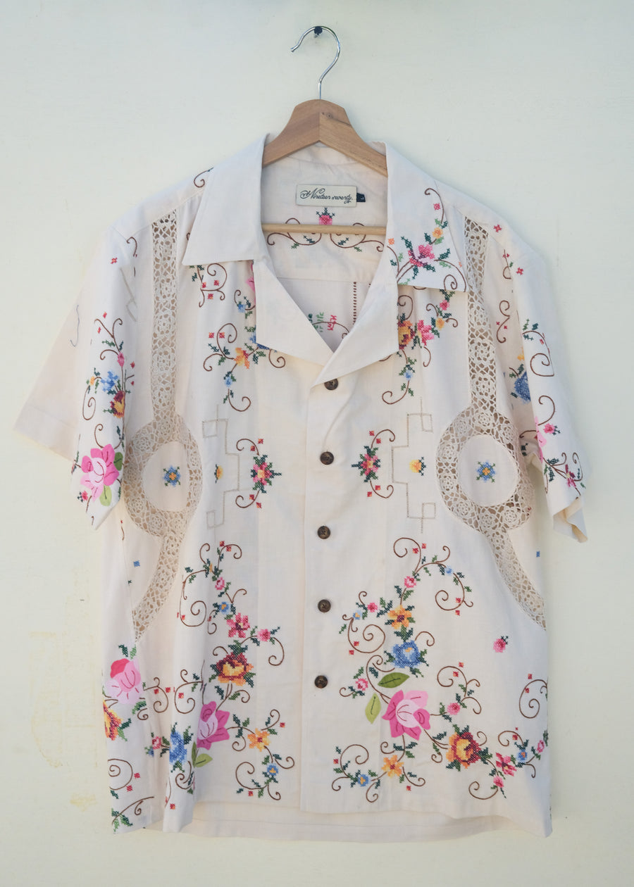 The Flower Embroidered Shirt - L